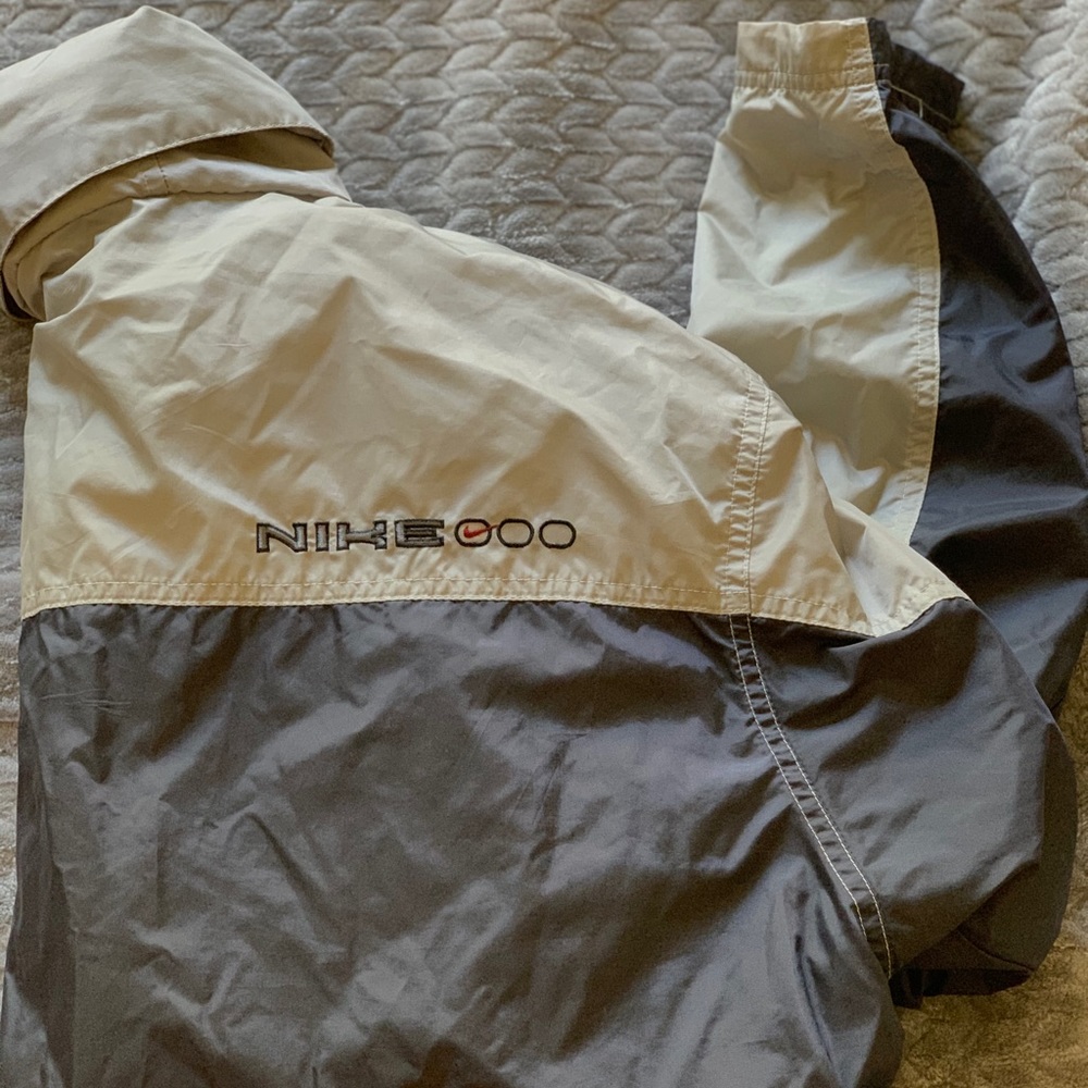 Vintage Nike Windbreaker